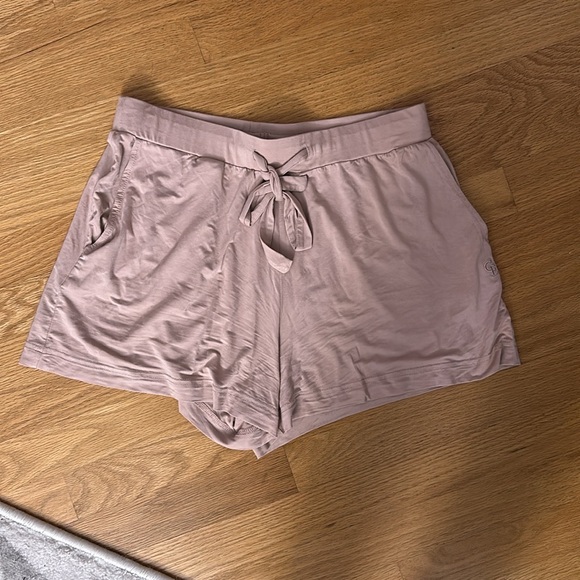 NWT BLUSH PAJAMA SHORTS - Picture 4 of 6